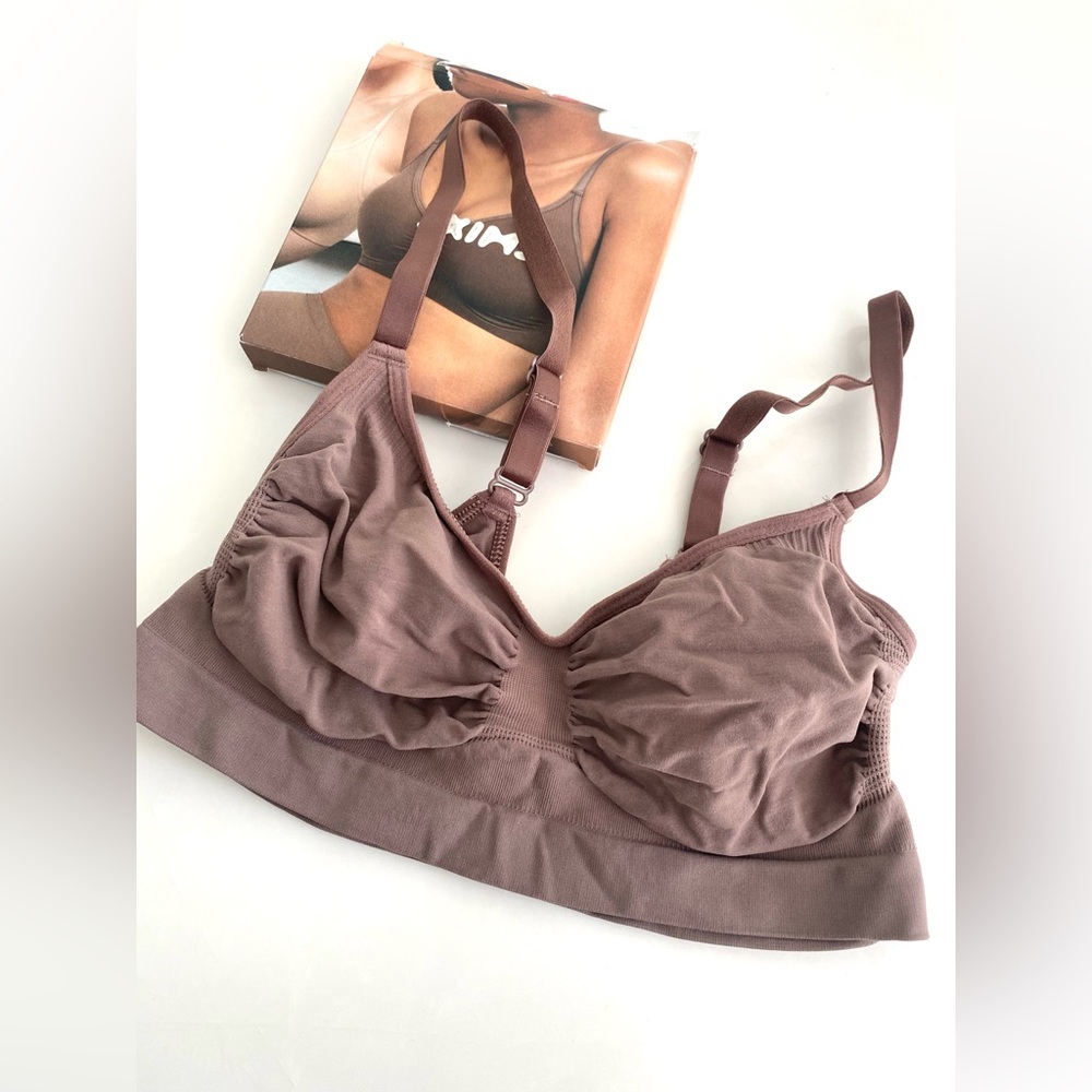 SKIMS Seamless Sculpting Bra
